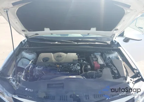 2022 Toyota Camry Le from USA, damaged, VIN 4T1C11AK2NU682164